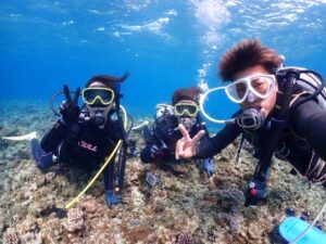 体験ダイビングの様子