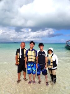 石垣島　午前　シュノーケル　珊瑚礁　幻の島